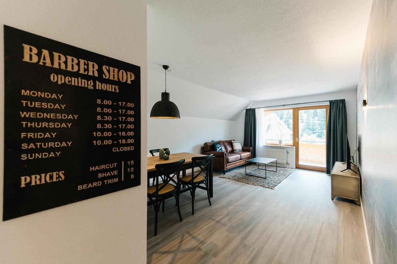 Moderne 3 Zi-Fewo "Industrial Style" 70 Qm Naehe Freiburg Apartment Simonswald Luaran gambar